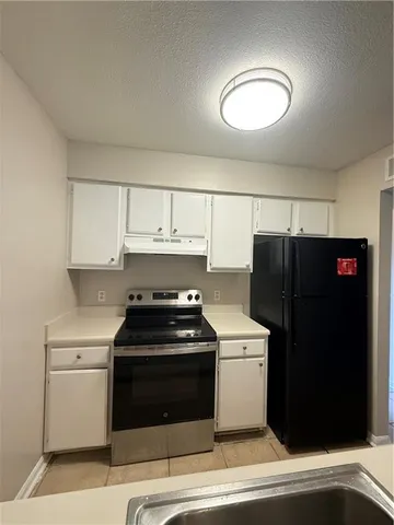 $1,100 | 200-203 Sandra Del Mar Drive, Mandeville, LA 70448
