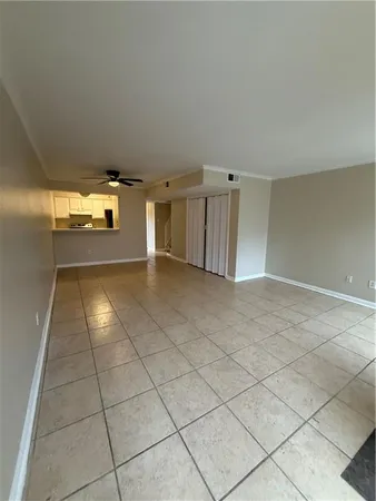 $1,100 | 200-203 Sandra Del Mar Drive, Mandeville, LA 70448