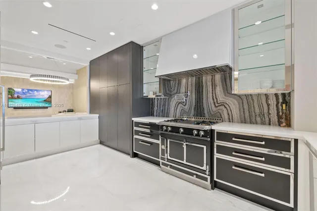 $7,999,999 | 17901 Collins Avenue, Unit 3003, Sunny Isles Beach, FL 33160