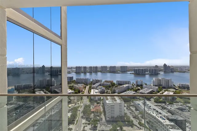 $7,999,999 | 17901 Collins Avenue, Unit 3003, Sunny Isles Beach, FL 33160