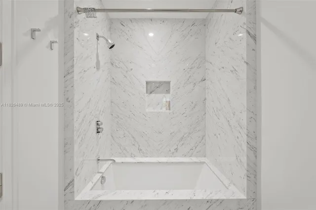 $7,999,999 | 17901 Collins Avenue, Unit 3003, Sunny Isles Beach, FL 33160