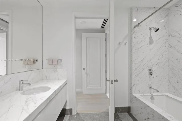 $7,999,999 | 17901 Collins Avenue, Unit 3003, Sunny Isles Beach, FL 33160