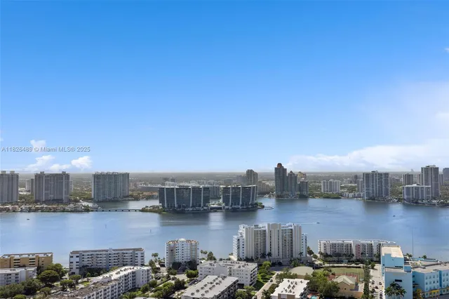 $7,999,999 | 17901 Collins Avenue, Unit 3003, Sunny Isles Beach, FL 33160