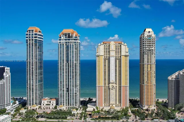 $7,999,999 | 17901 Collins Avenue, Unit 3003, Sunny Isles Beach, FL 33160