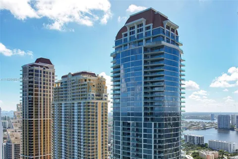 $7,999,999 | 17901 Collins Avenue, Unit 3003, Sunny Isles Beach, FL 33160