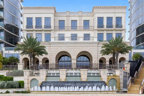 $7,999,999 | 17901 Collins Avenue, Unit 3003, Sunny Isles Beach, FL 33160