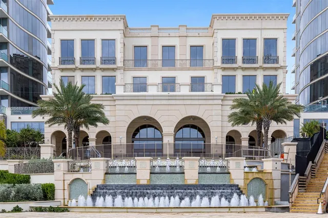 $7,999,999 | 17901 Collins Avenue, Unit 3003, Sunny Isles Beach, FL 33160