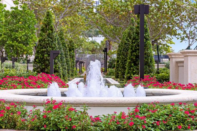 $7,999,999 | 17901 Collins Avenue, Unit 3003, Sunny Isles Beach, FL 33160