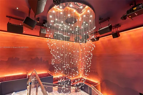 $7,999,999 | 17901 Collins Avenue, Unit 3003, Sunny Isles Beach, FL 33160