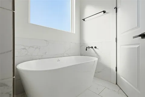 $365,000 | 107 West Whitney Street, Unit C, Houston, TX 77018