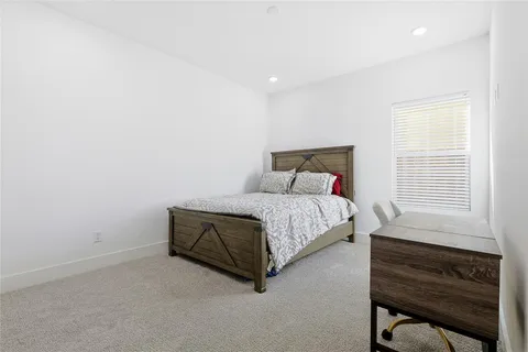 $365,000 | 107 West Whitney Street, Unit C, Houston, TX 77018