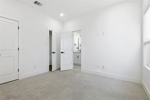$365,000 | 107 West Whitney Street, Unit C, Houston, TX 77018