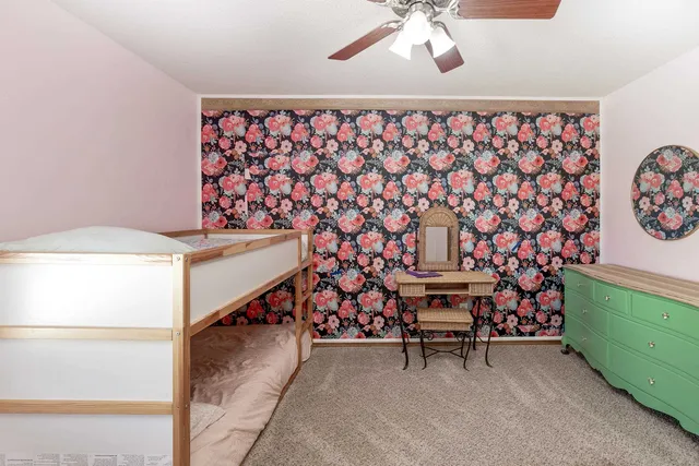 $325,000 | 405 East Lakecrest Drive, Andover, KS 67002