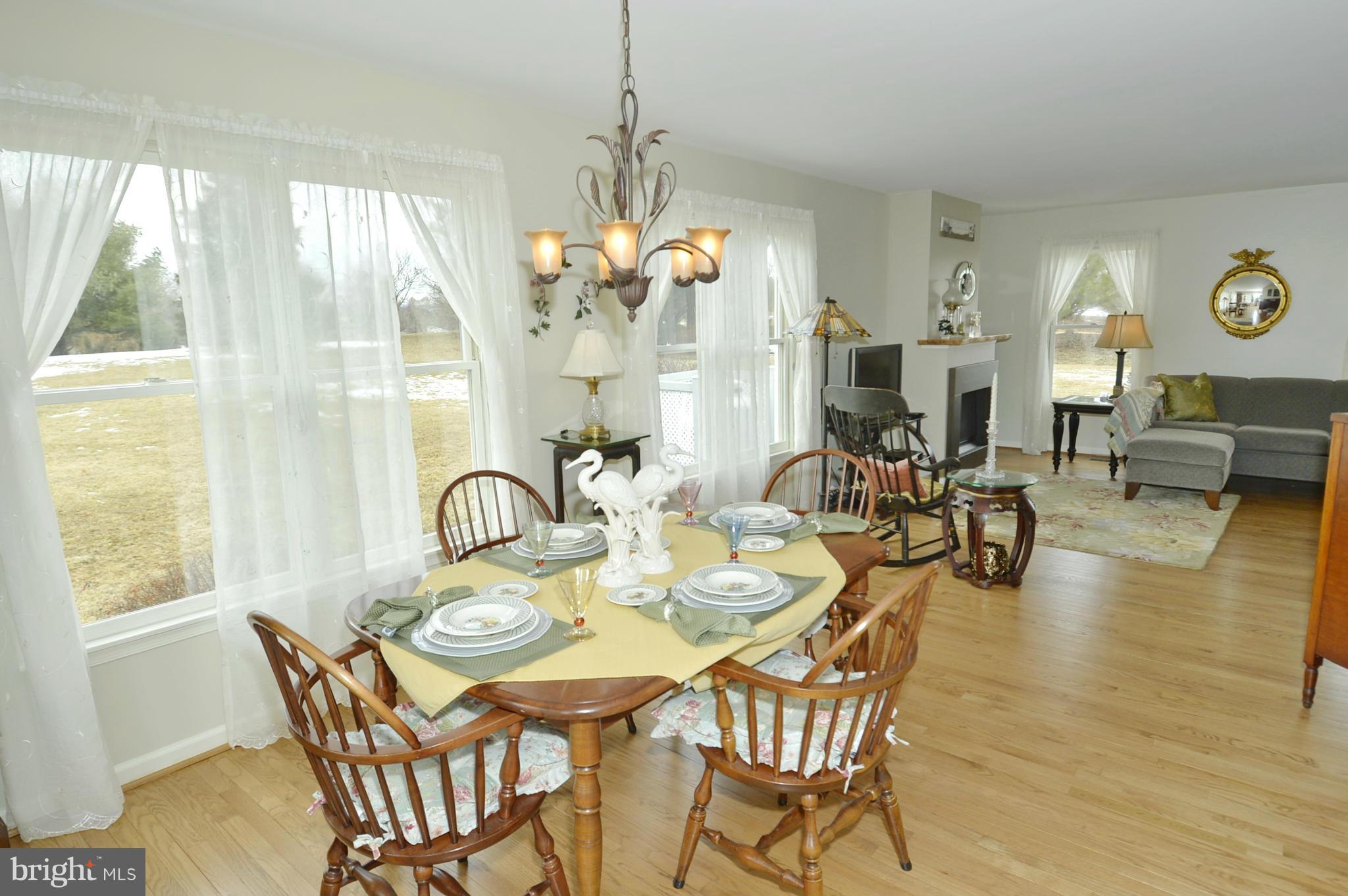 39805 The Narrows Road Waterford, VA 20197 - Photo 6 of 15 Dining Room
