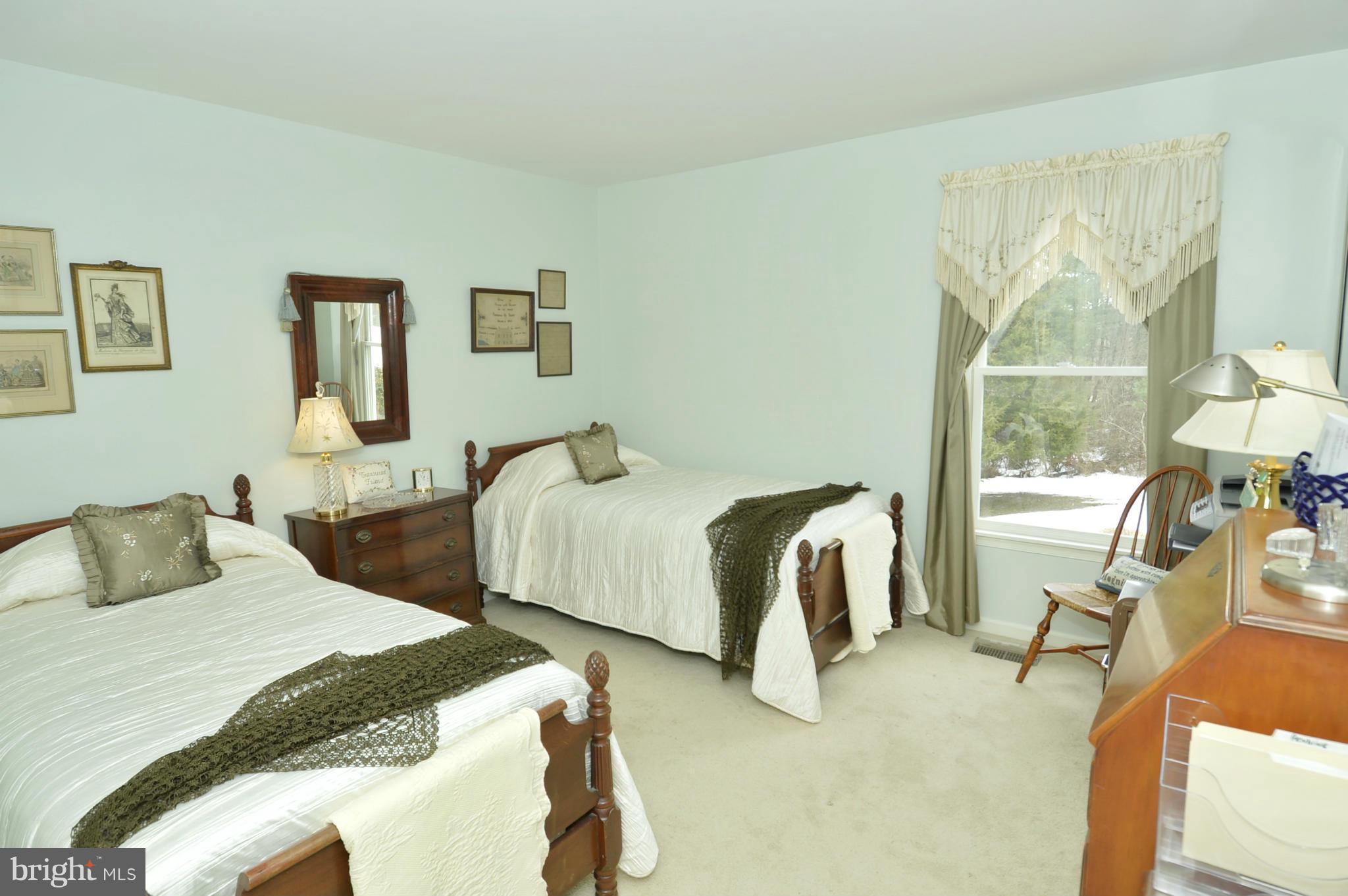39805 The Narrows Road Waterford, VA 20197 - Photo 10 of 15 Bedroom