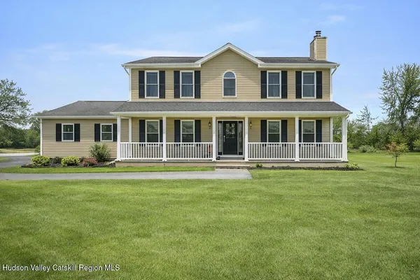 $839,000 | 311 Middle Road, Hudson, NY 12534