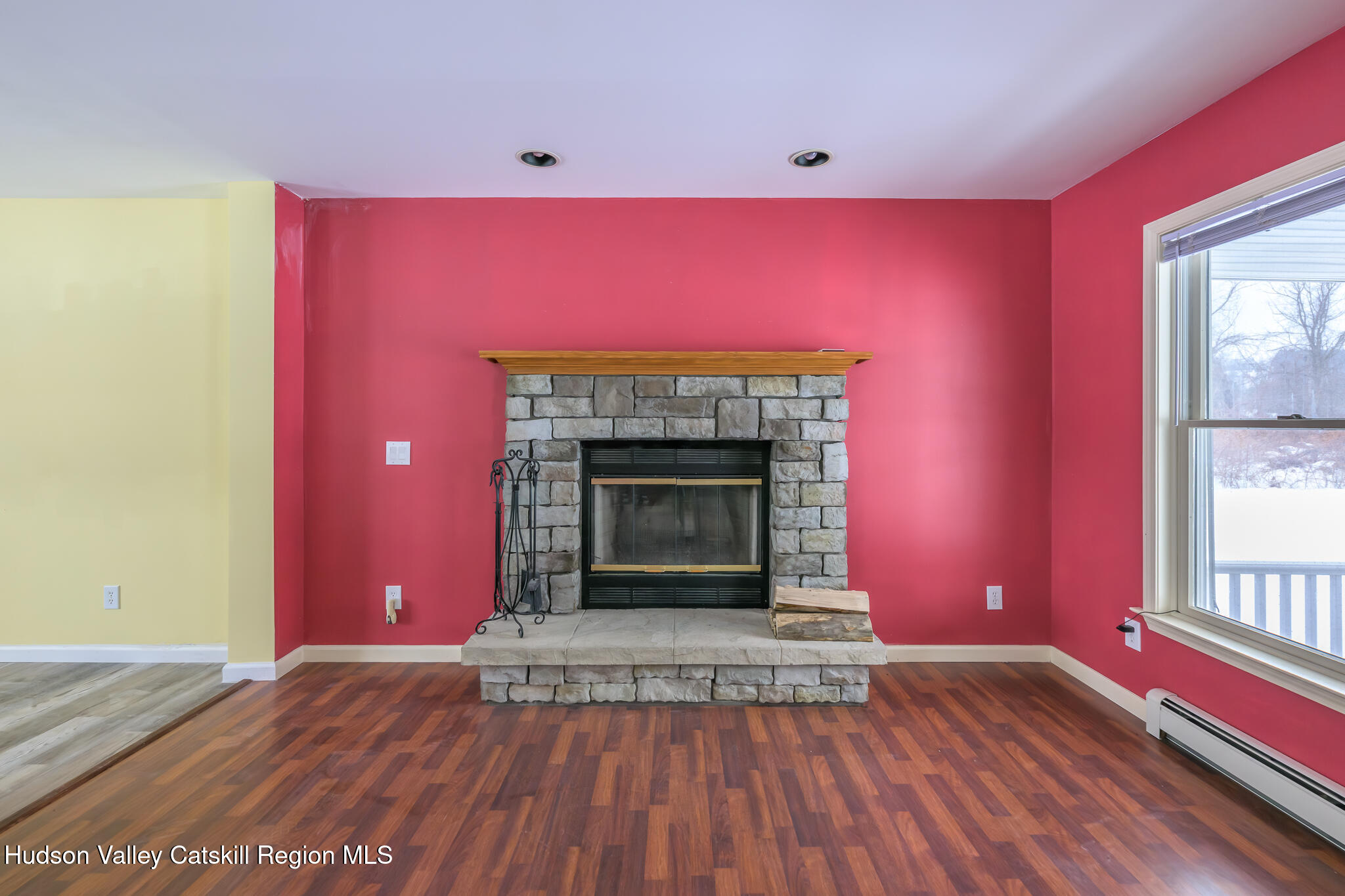 311 Middle Road Hudson, NY 12534 - Photo 11 of 38 Screen - 311 Middle Rd Hudson NY 12534-9