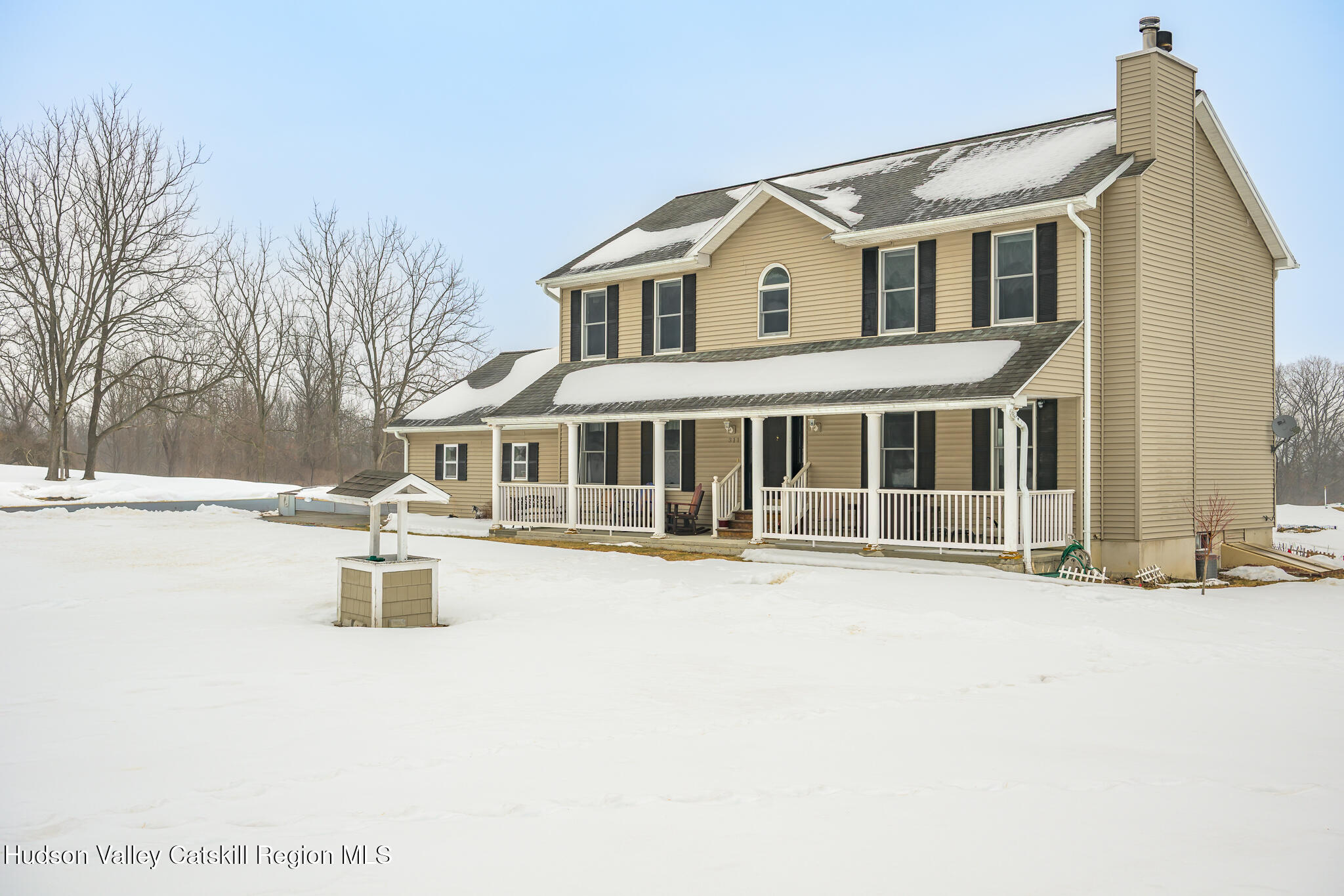 311 Middle Road Hudson, NY 12534 - Photo 2 of 38 Screen - 311 Middle Rd Hudson NY 12534-8