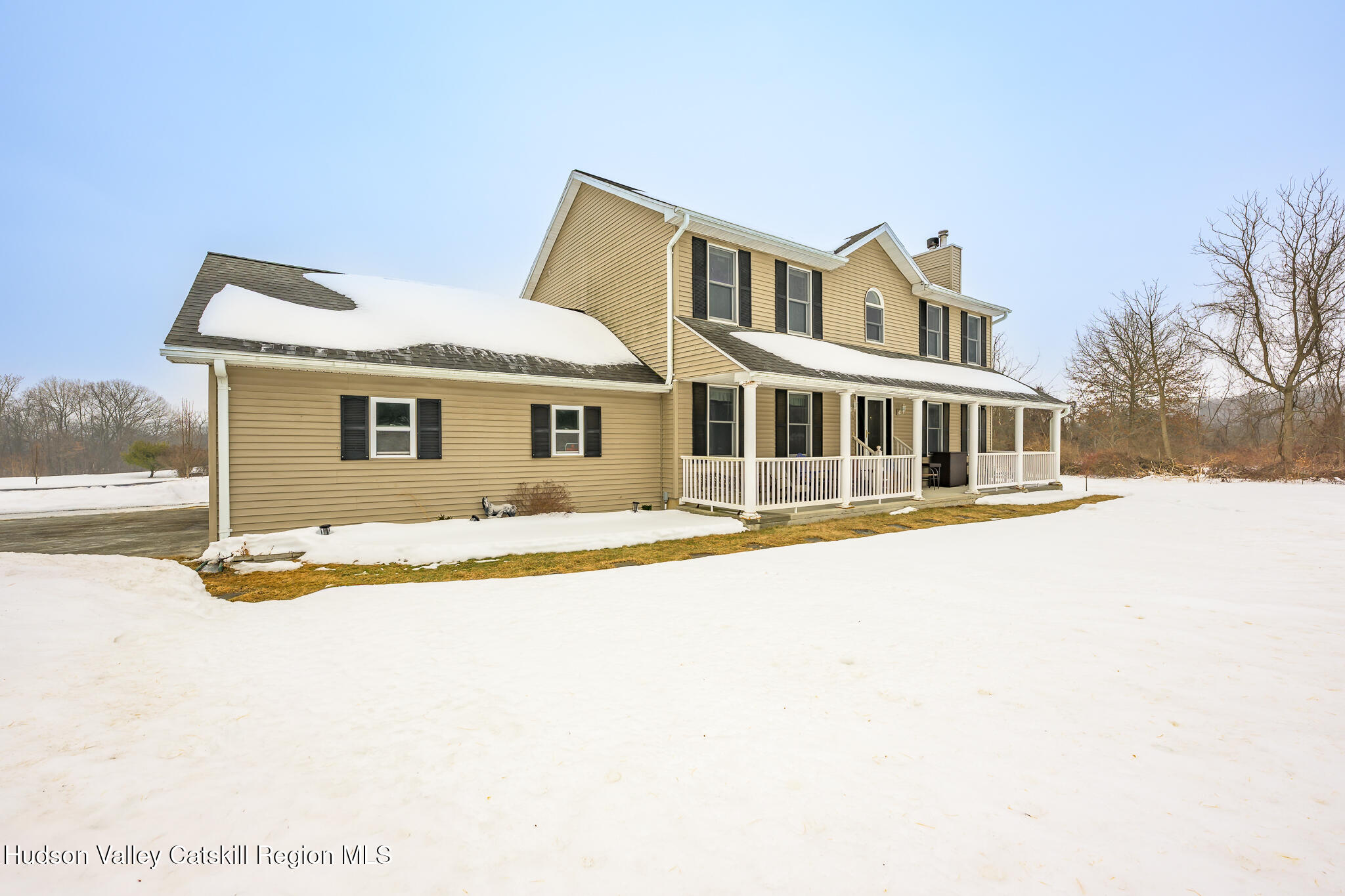 311 Middle Road Hudson, NY 12534 - Photo 3 of 38 Screen - 311 Middle Rd Hudson NY 12534-9