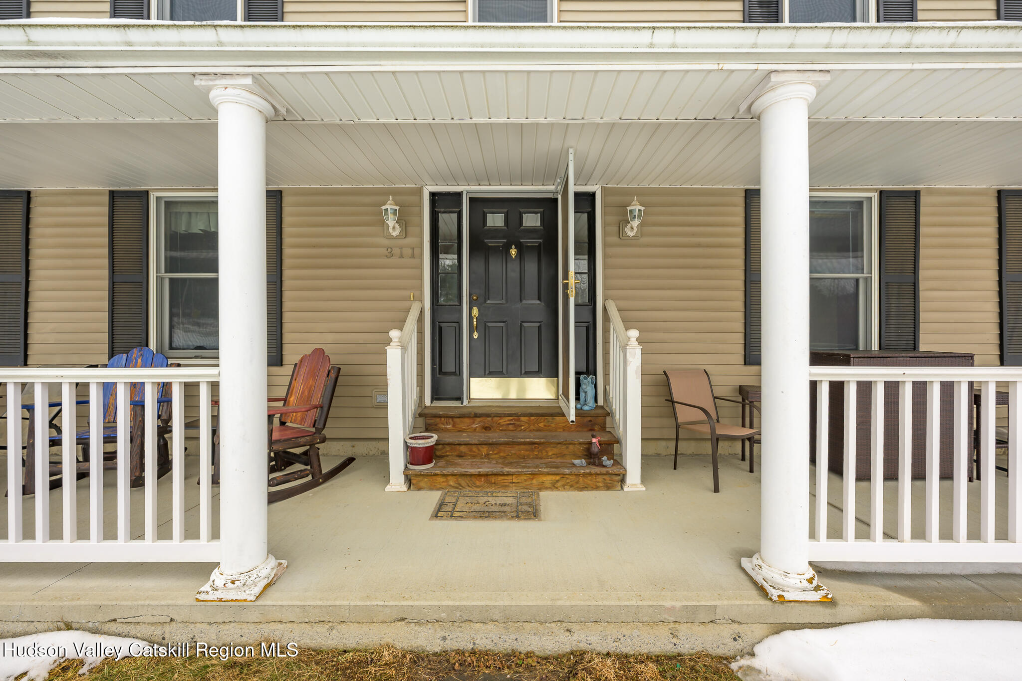 311 Middle Road Hudson, NY 12534 - Photo 5 of 38 Screen - 311 Middle Rd Hudson NY 12534-9