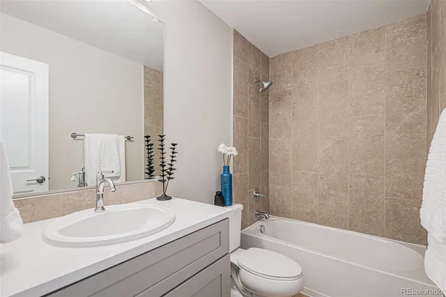 $650,000 | 4853 South Eagle Circle, Aurora, CO 80015