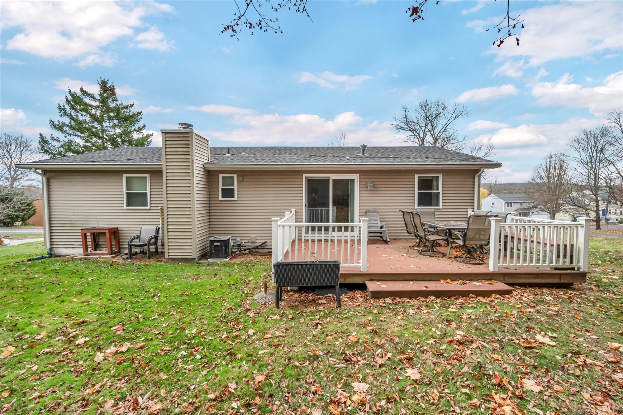 491 Long Hill Road Middletown, CT 06457 - Photo 24 of 27 a front view of a house with a yard