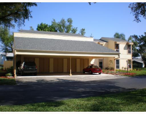 6133 Old Court Road, Unit 131 Boca Raton, FL 33433 - Photo 3 of 16 Exterior Front