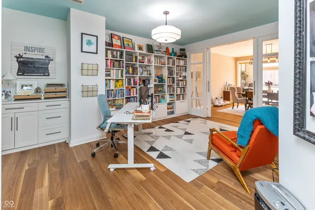 $825,000 | 333 Massachusetts Avenue, Unit 306, Indianapolis, IN 46204