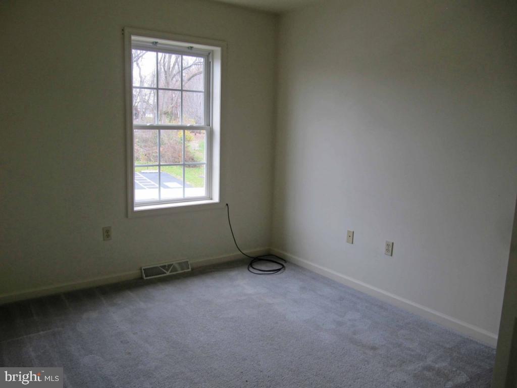 346 Crosswinds Drive Lititz, PA 17543 - Photo 11 of 14 Gallery Image 11