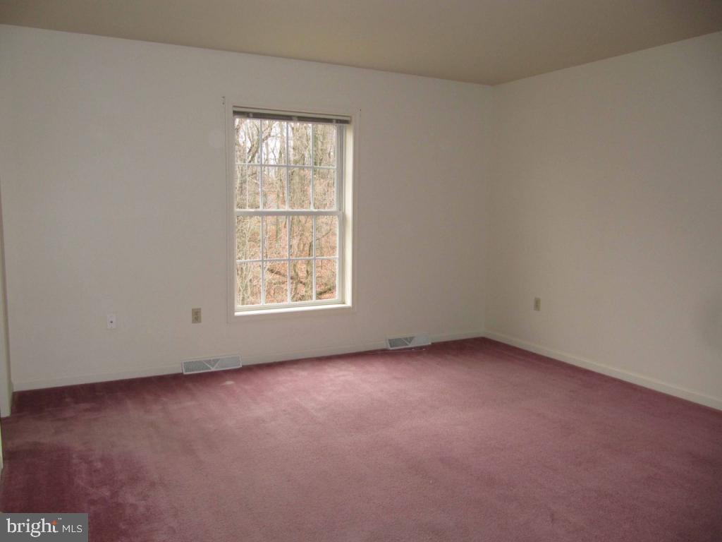 346 Crosswinds Drive Lititz, PA 17543 - Photo 9 of 14 Gallery Image 9