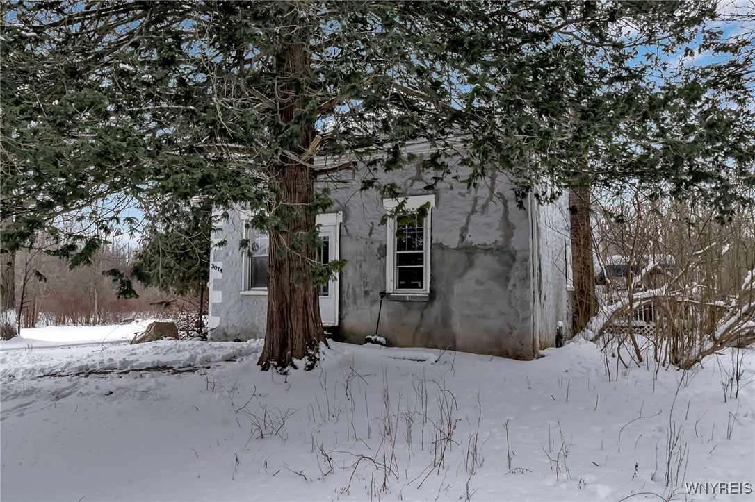 3074 Johnson Creek Road Hartland, NY 14105 - Photo 3 of 27