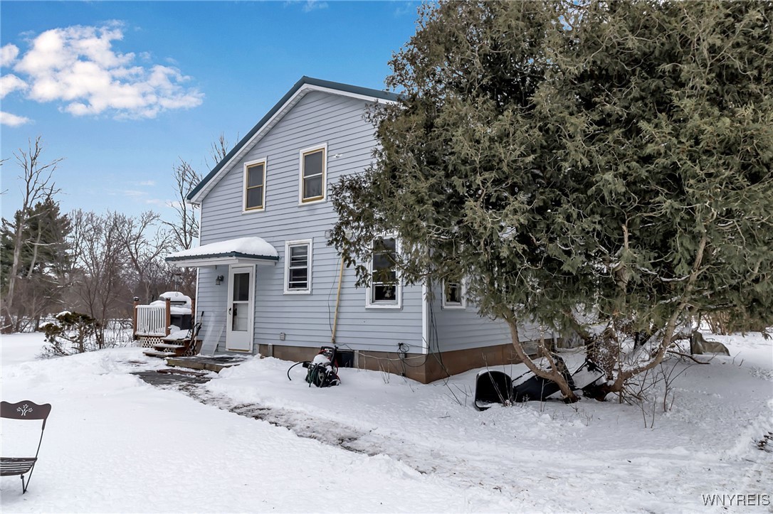 3074 Johnson Creek Road Hartland, NY 14105 - Photo 4 of 27