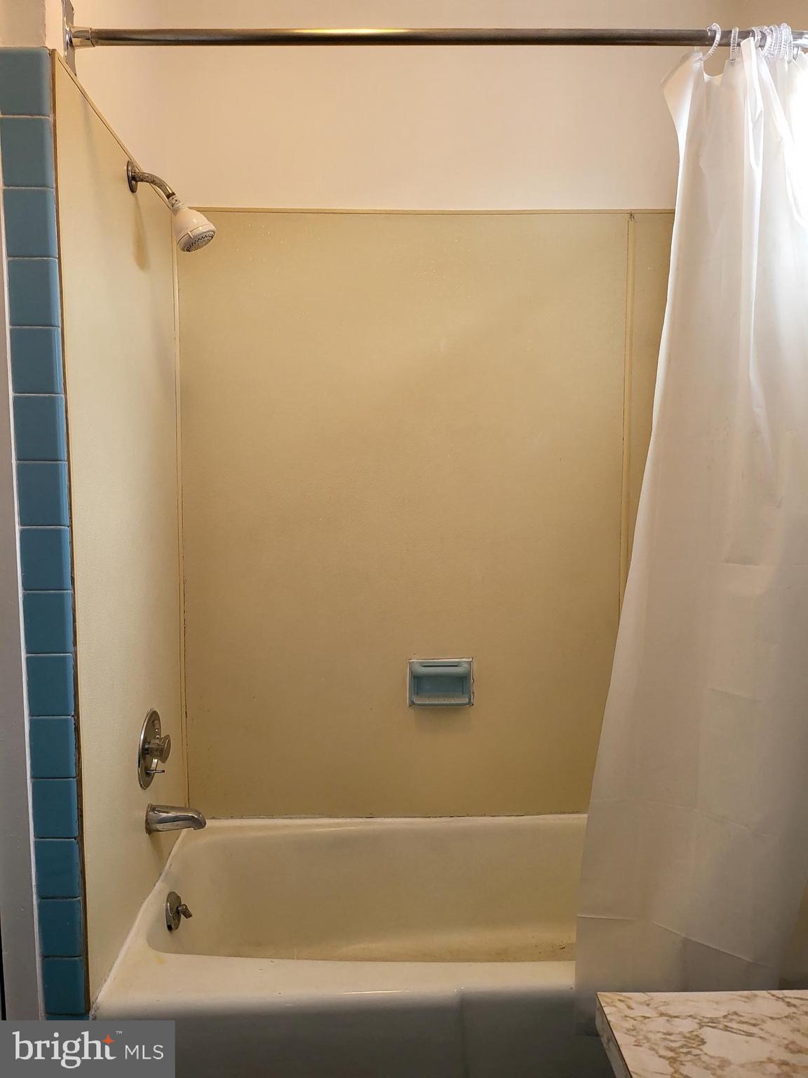 941 Perry Street Reading, PA 19604 - Photo 19 of 28 Gallery Image 19
