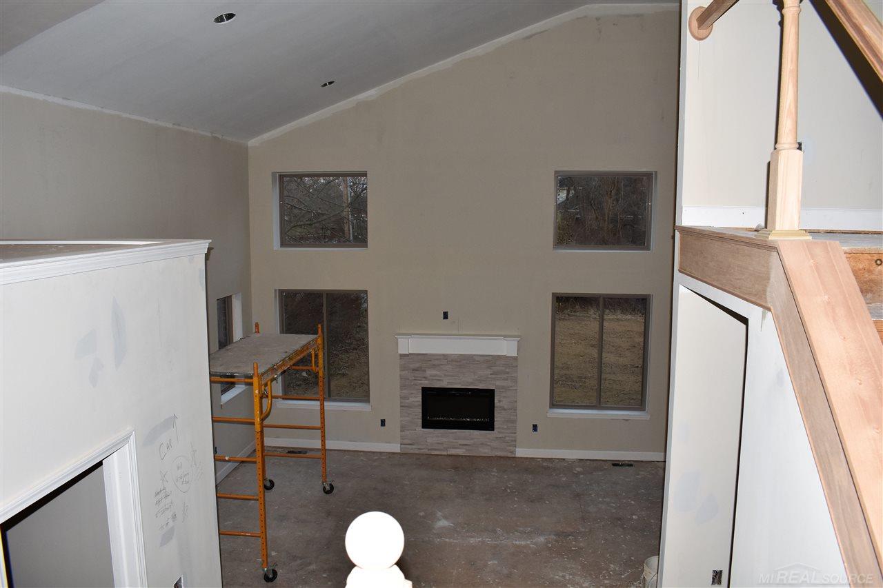 54790 Ridge Road New Baltimore, MI 48047 - Photo 12 of 15 31367012-11.JPG
