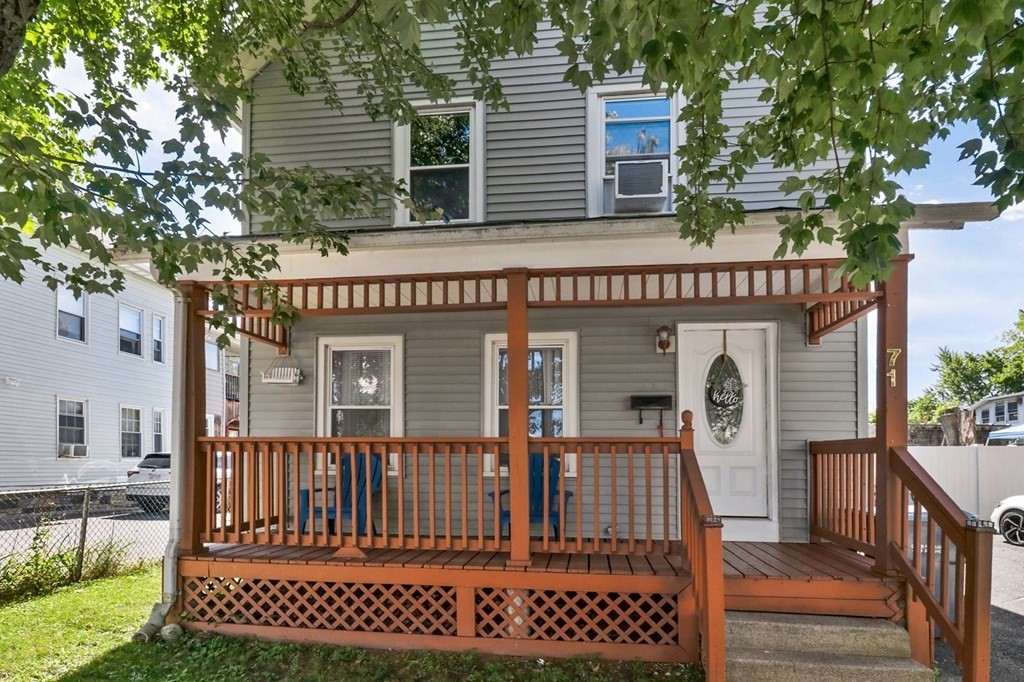 71 Russell Street West Springfield, MA 01089 - Photo 1 of 25 Gallery Image 1