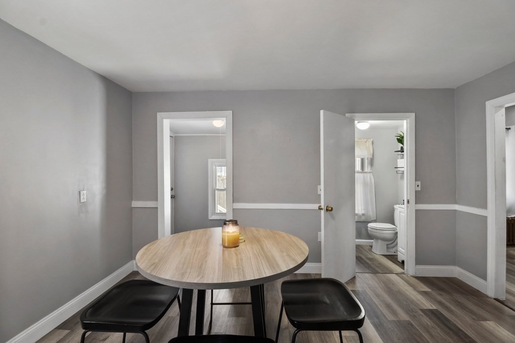 71 Russell Street West Springfield, MA 01089 - Photo 12 of 25 Gallery Image 12