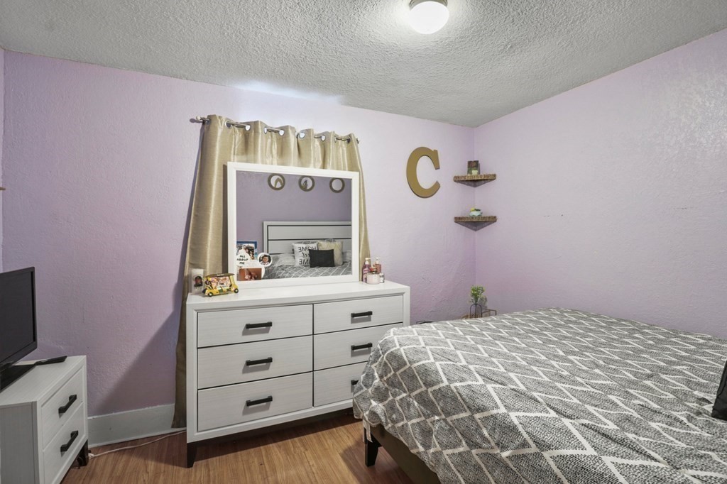 71 Russell Street West Springfield, MA 01089 - Photo 23 of 25 Gallery Image 23