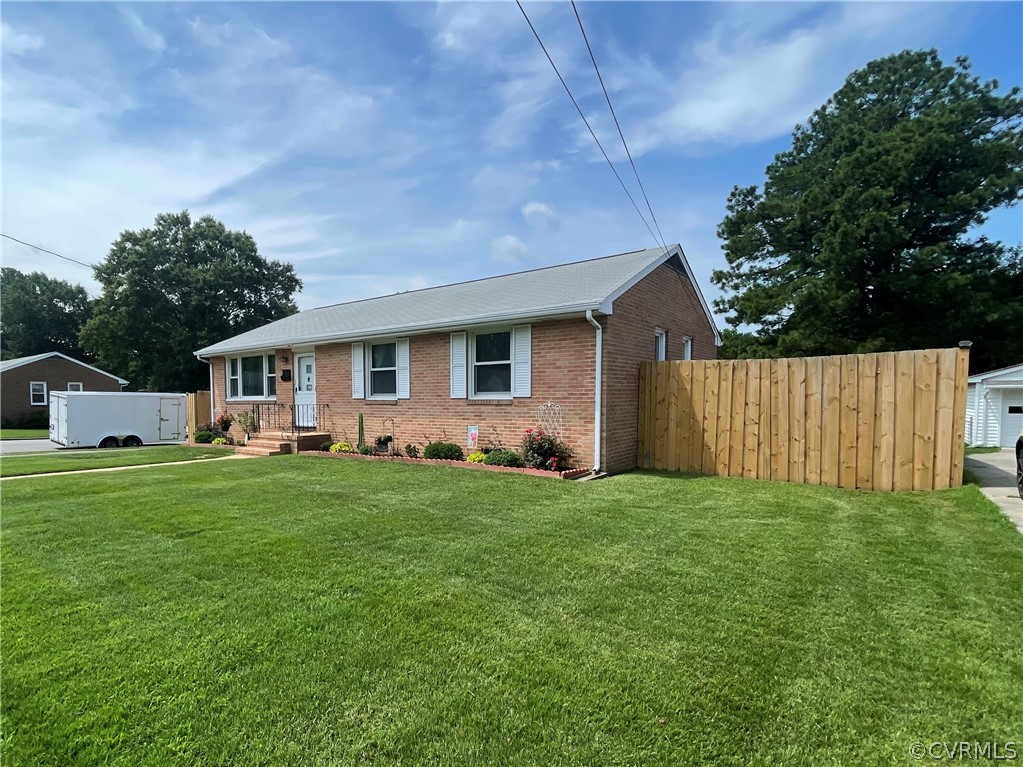711 Keswick Road Colonial Heights, VA 23834 - Photo 1 of 29 Gallery Image 1
