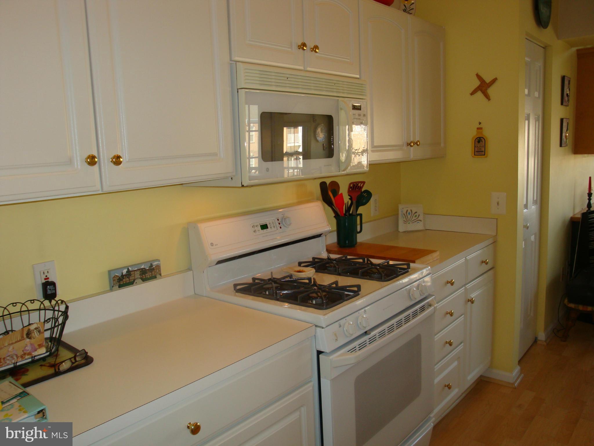5334 Millfield Road, Unit 5332 Baltimore, MD 21237 - Photo 6 of 30 Kitchen