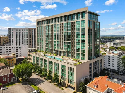 $625,000 | 900 20th Avenue South, Unit 1006, Nashville, TN 37212