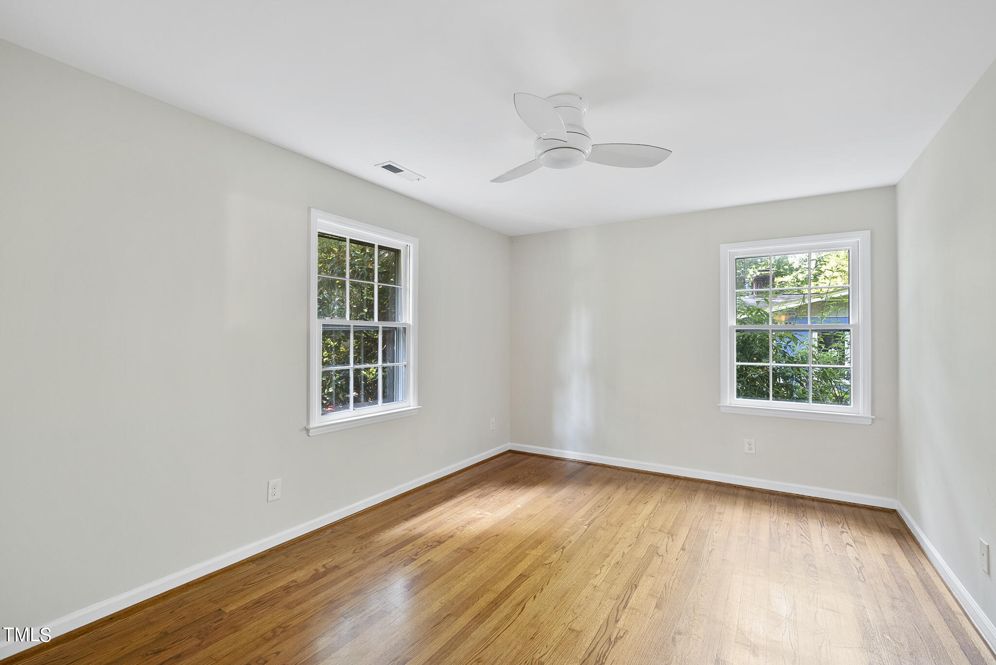 1705 Medfield Road Raleigh, NC 27607 - Photo 27 of 39 DSC02323