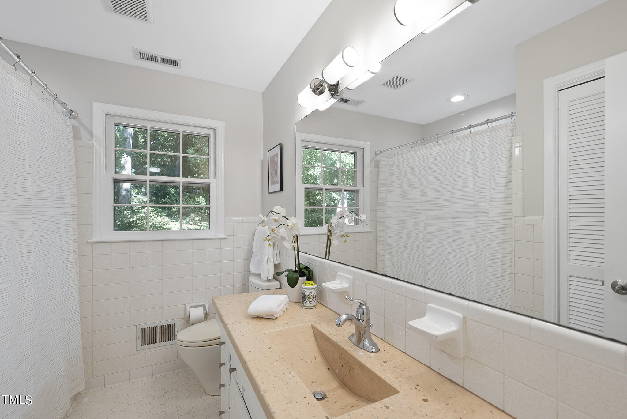 1705 Medfield Road Raleigh, NC 27607 - Photo 32 of 39 DSC02338