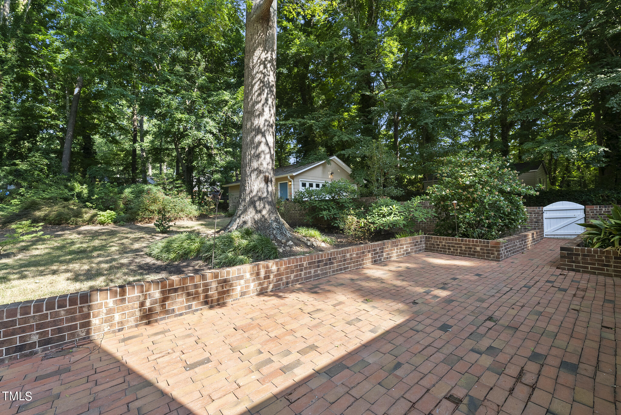 1705 Medfield Road Raleigh, NC 27607 - Photo 35 of 39 DSC02302