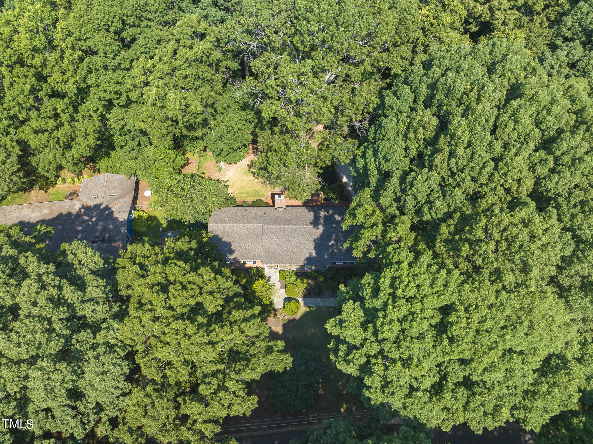 1705 Medfield Road Raleigh, NC 27607 - Photo 38 of 39 DJI_20240614101632_0006_D