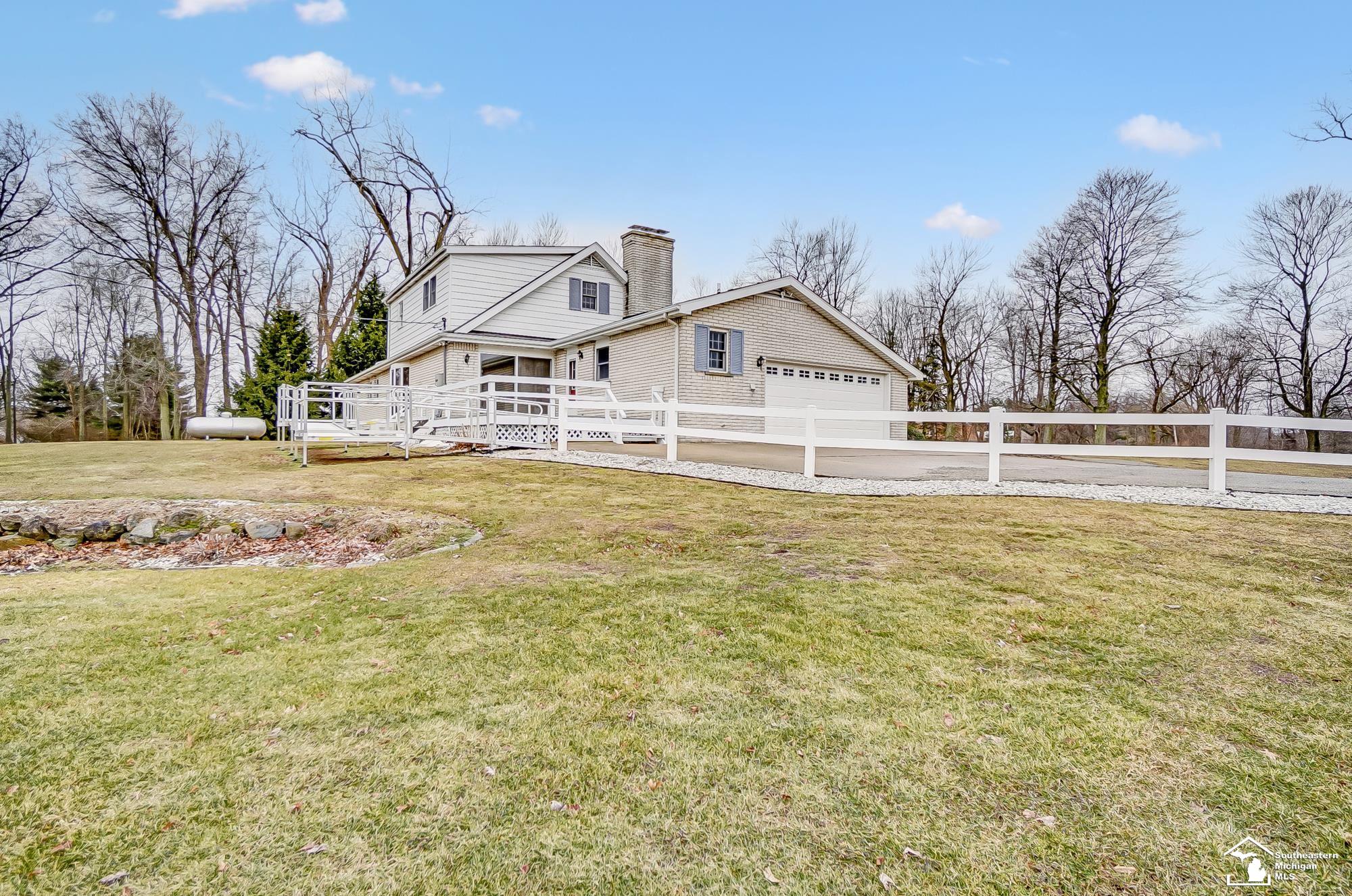 8038 Reinhardt Road Carleton, MI 48117 - Photo 71 of 71