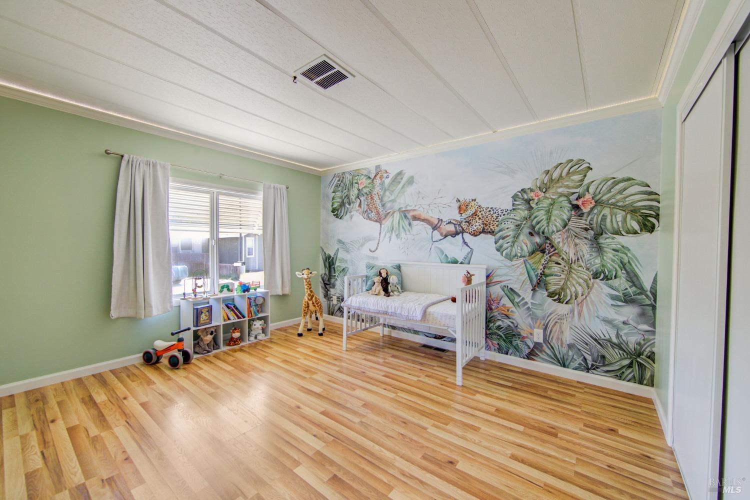 3 Yosemite Road San Rafael, CA 94903 - Photo 16 of 49