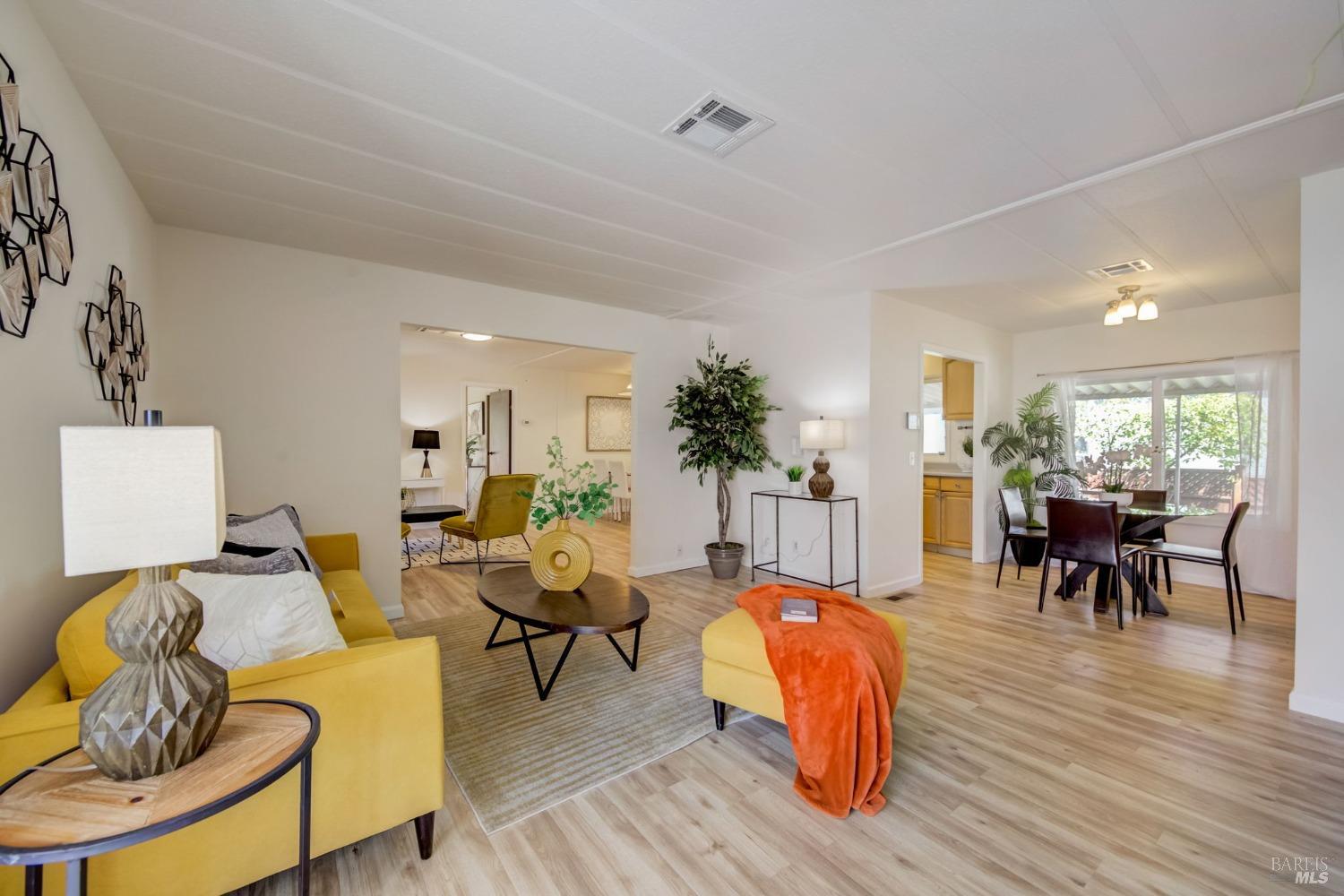 3 Yosemite Road San Rafael, CA 94903 - Photo 2 of 49