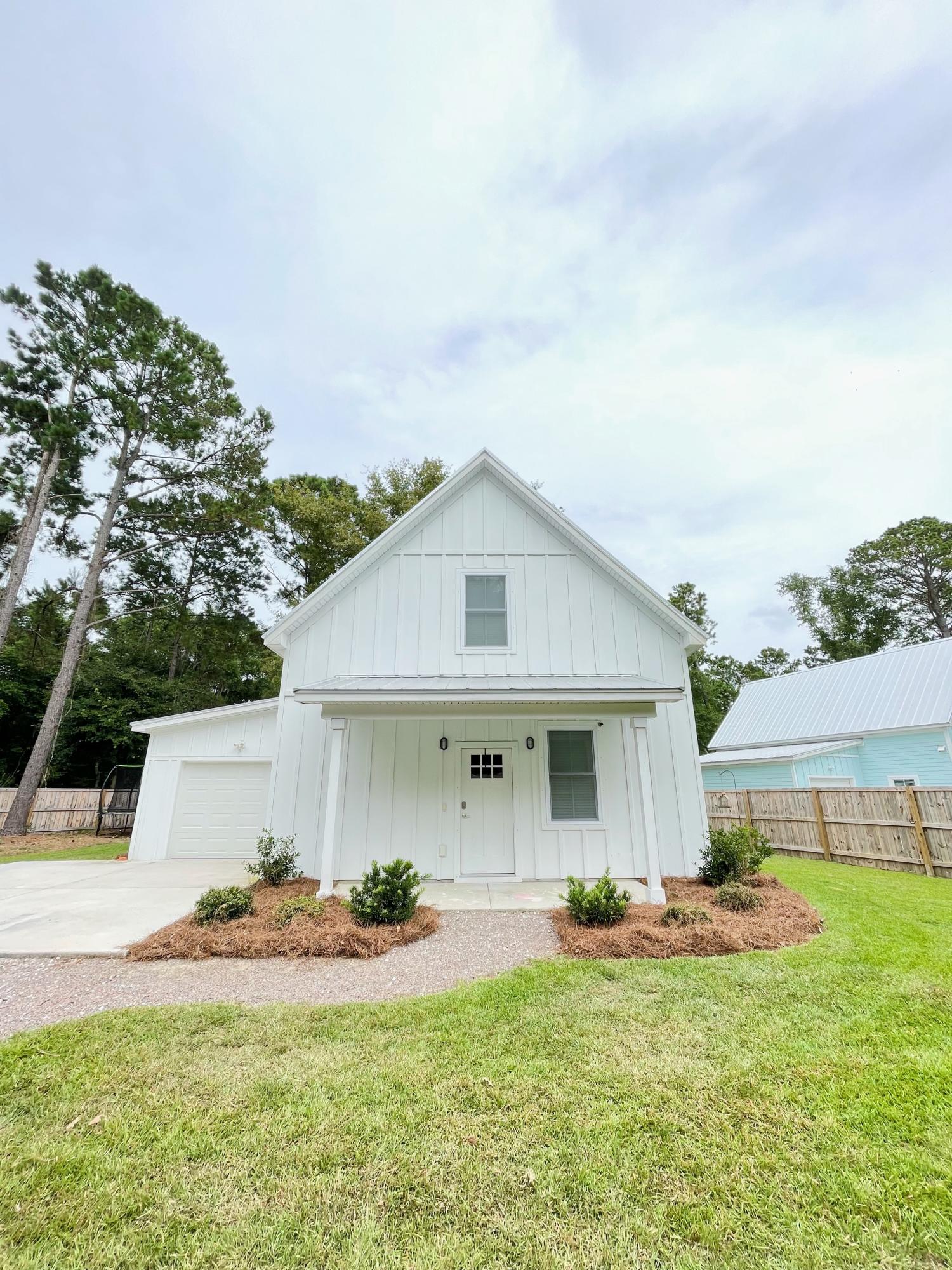 2789 River Road Johns Island, SC 29455 - Photo 2 of 24 Front of home