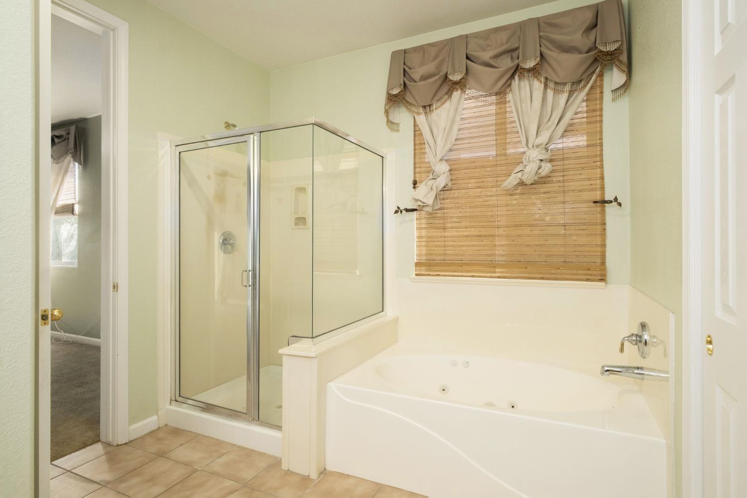 1068 San Ramon Avenue Madera, CA 93637 - Photo 21 of 26 Gallery Image 21