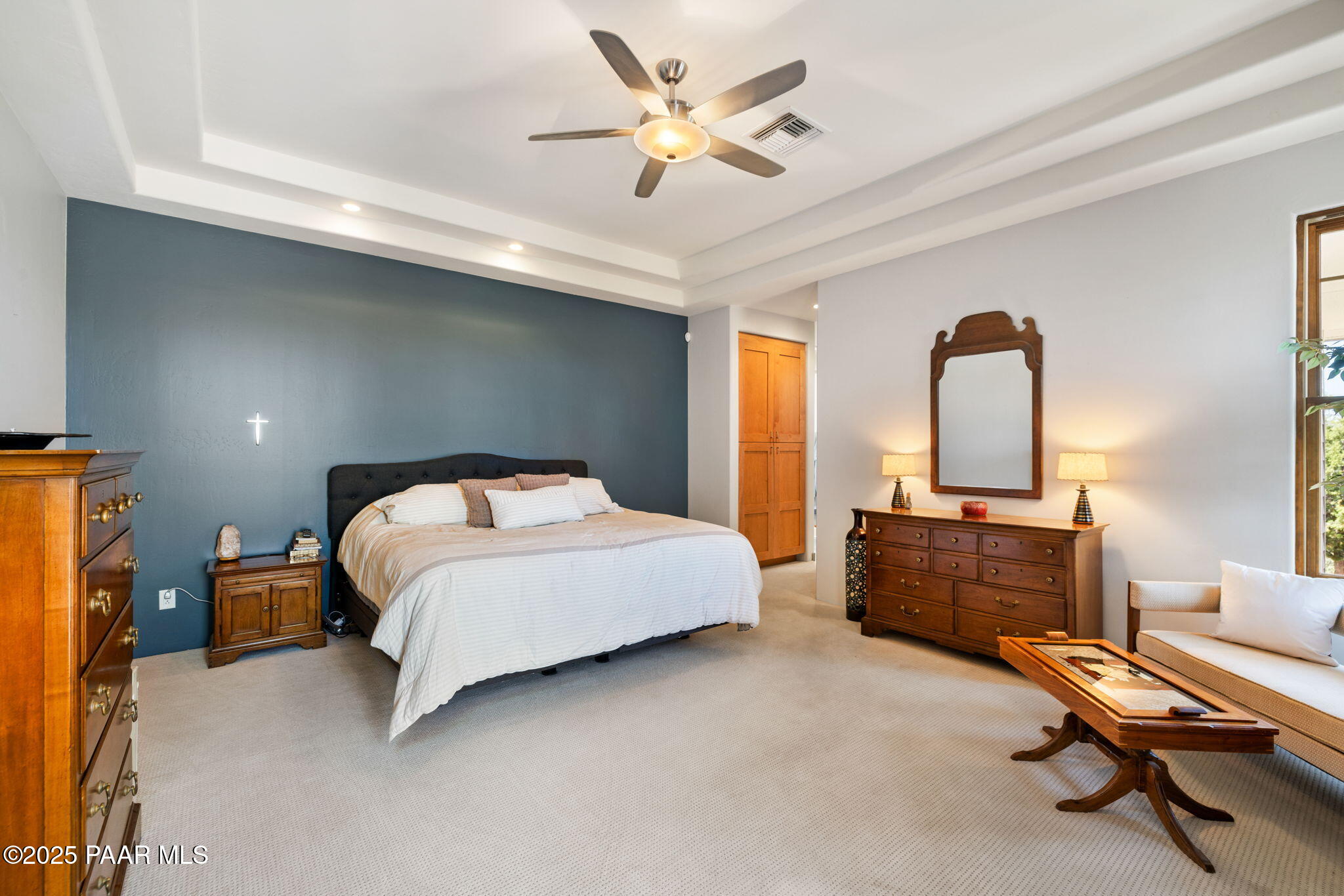 13175 North Bull Run Road Prescott, AZ 86305 - Photo 28 of 60 Primary Bedroom (1)